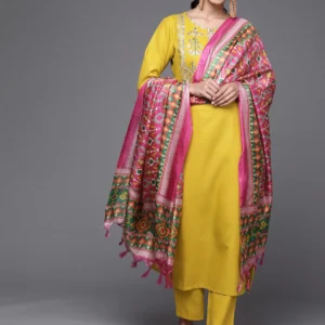 women kurta set with dupatta
